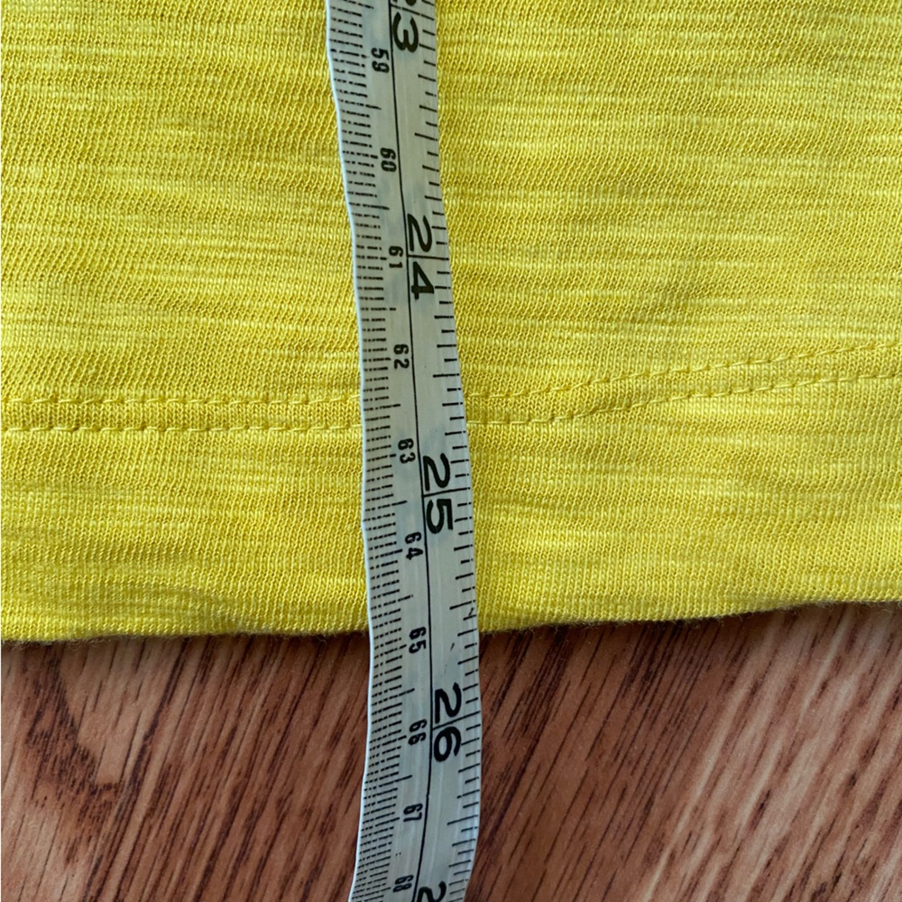 NWT Chico’s XL yellowish gold knit top. - Picture 6 of 6